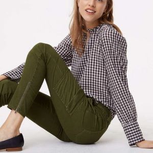 🌸loft petite Green Sateen Sanded Cargo Pants